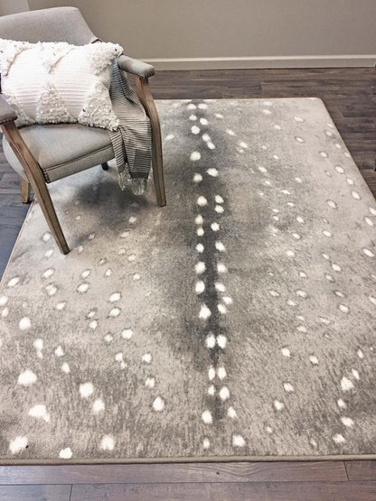 Spotted Hide | Oatmeal Hint of Gray