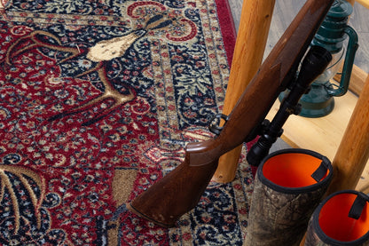 Trophy Room | Burgundy