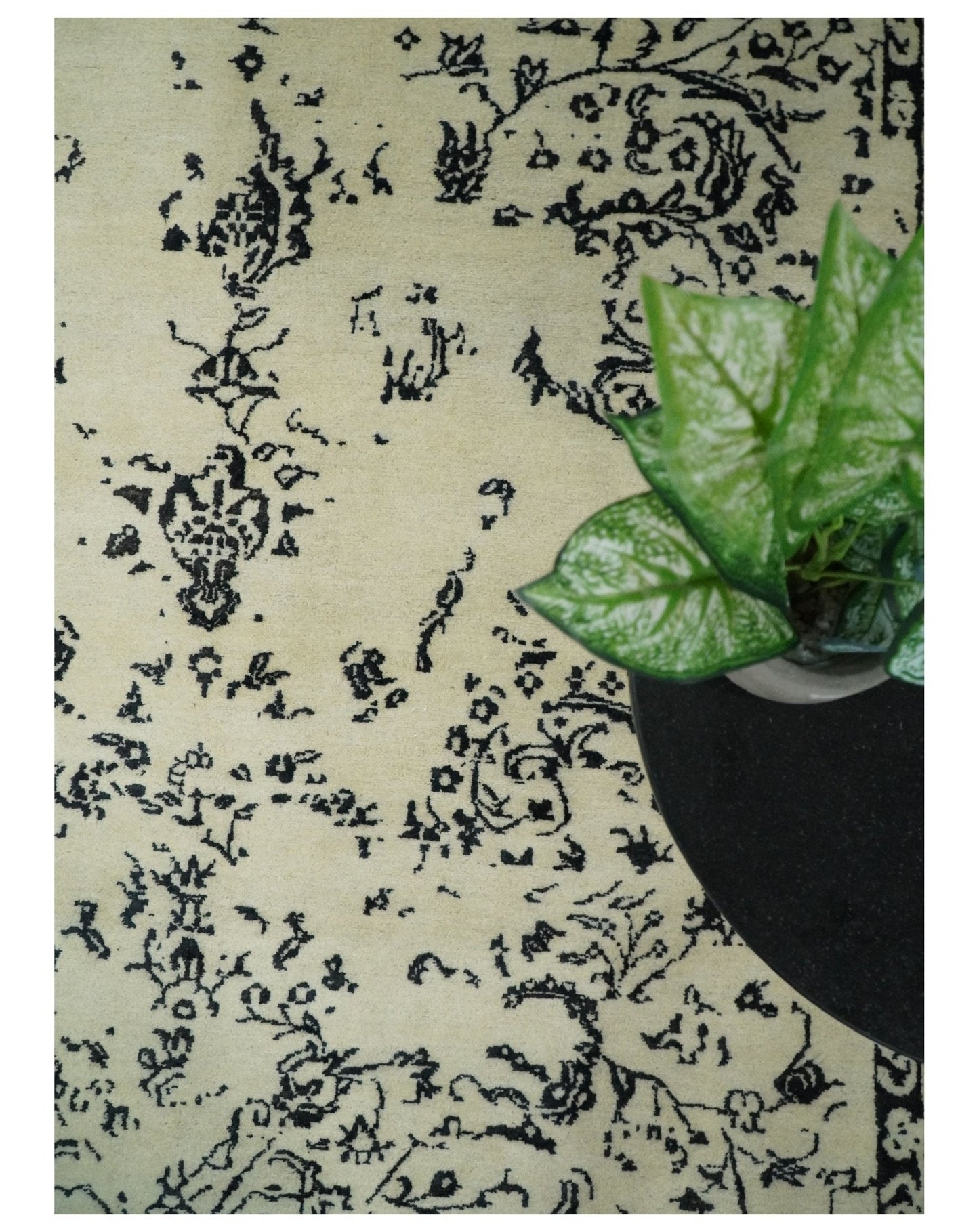 8x10 Fine Hand Knotted Beige and Black Traditional Vintage Persian Antique Wool Rug