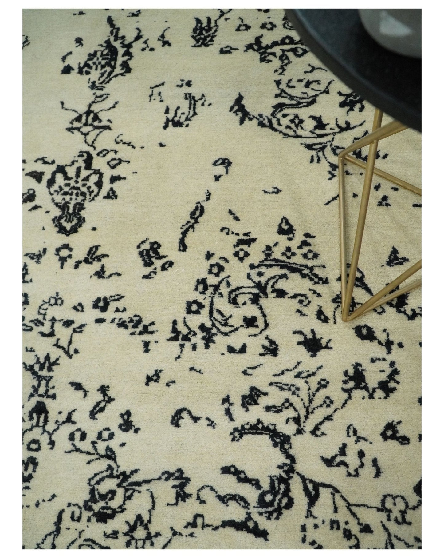 8x10 Fine Hand Knotted Beige and Black Traditional Vintage Persian Antique Wool Rug