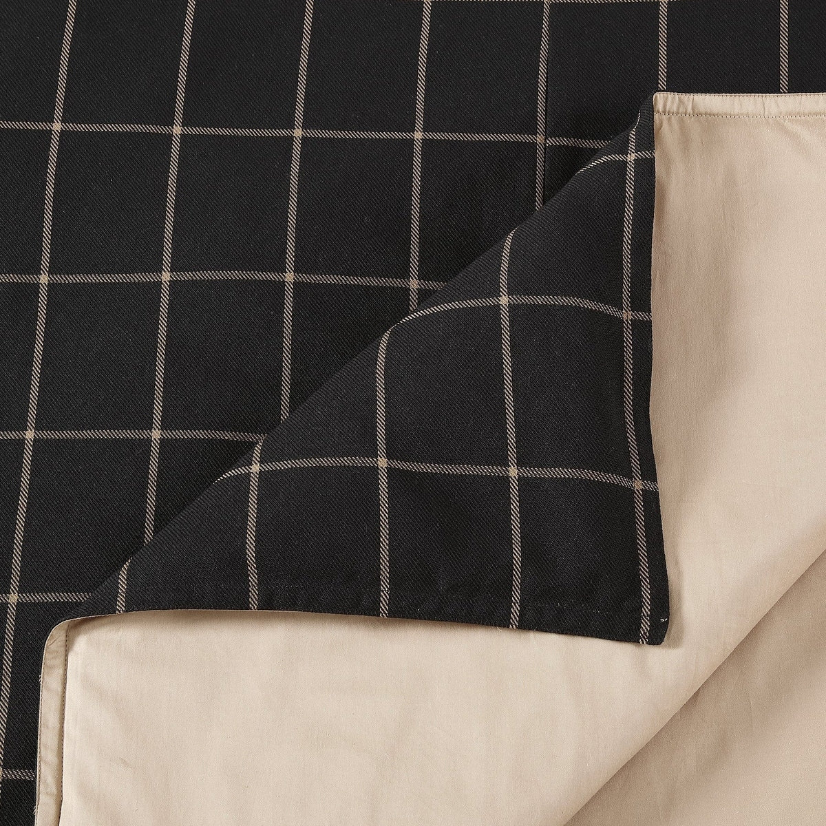 Windowpane Plaid Duvet Cabin Rugs and Furnishings