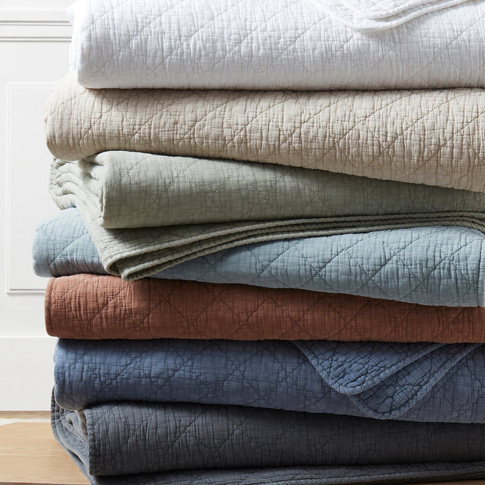 Stonewashed Cotton Gauze Quilt Cabin Rugs and Furnishings