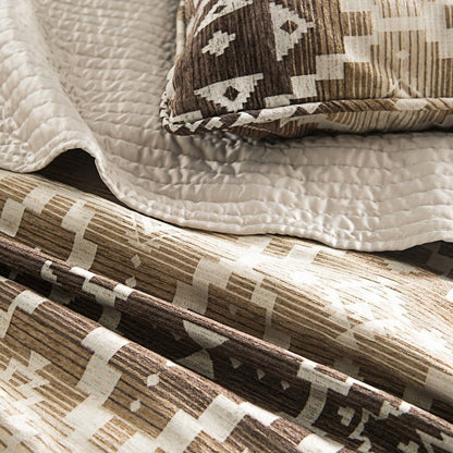 Chalet Aztec Duvet Cover Set Cabin Rugs and Furnishings